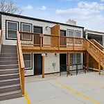 Excellent 2-Br Condo In Hip Area Of Dc